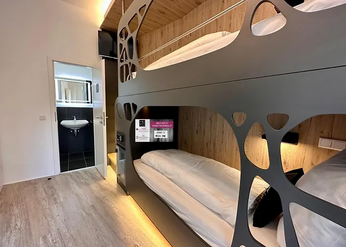 Smarty Dom - Boardinghouse - Kontaktloser Self Check-in Colonia