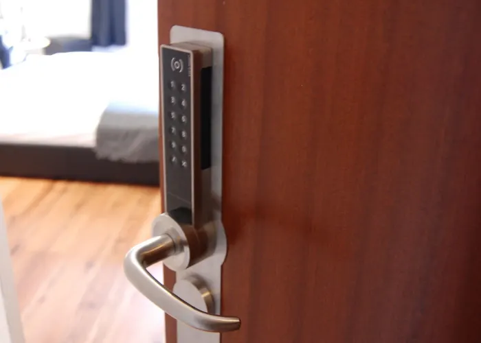 Smarty Dom - Boardinghouse - Kontaktloser Self Check-in