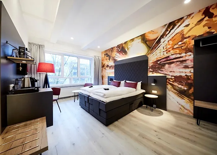Smarty Dom - Boardinghouse - Kontaktloser Self Check-in 3* Keulen