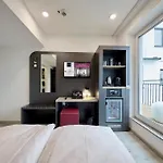 Отель Smarty Dom - Boardinghouse - Kontaktloser Self Check-in 3*