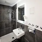 Smarty Dom - Boardinghouse - Kontaktloser Self Check-in 3* كولونيا