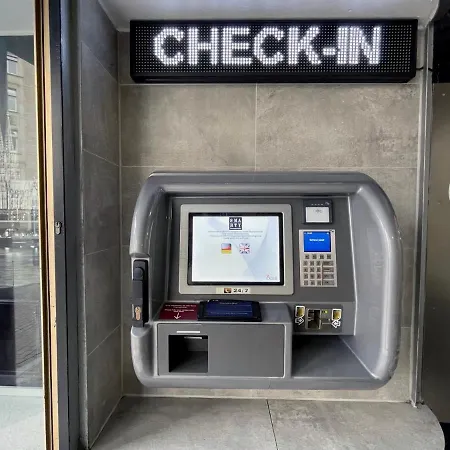 Smarty Dom - Boardinghouse - Kontaktloser Self Check-in Cologne