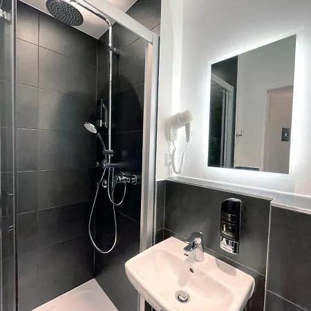 فندق Smarty Dom - Boardinghouse - Kontaktloser Self Check-in 3*