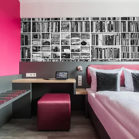 Hotel Smarty Dom - Boardinghouse - Kontaktloser Self Check-in Cologne