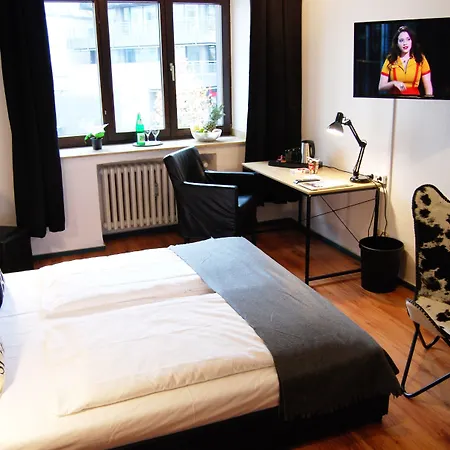 Hotel Smarty Dom - Boardinghouse - Kontaktloser Self Check-in
