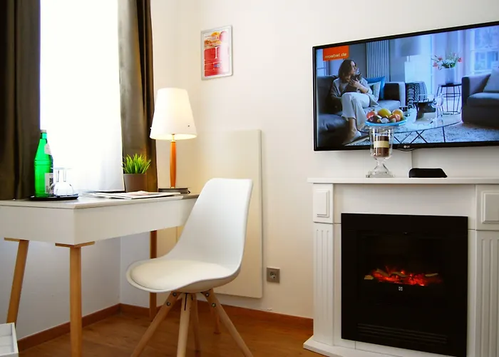 Smarty Dom - Boardinghouse - Kontaktloser Self Check-in Отель Кёльн