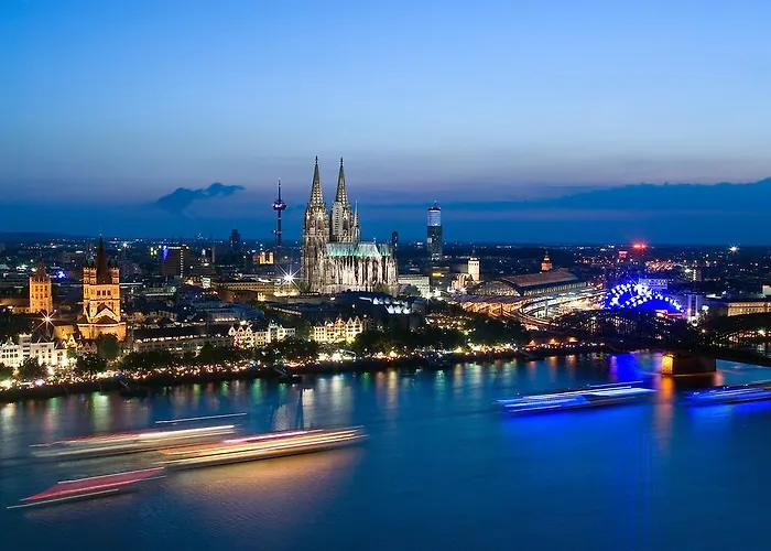 Smarty Dom - Boardinghouse - Kontaktloser Self Check-in Кёльн