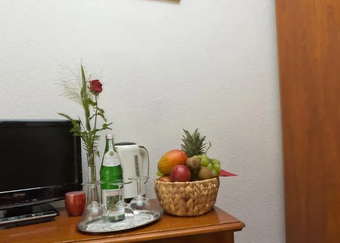 Hotell Smarty Dom - Boardinghouse - Kontaktloser Self Check-in 3*